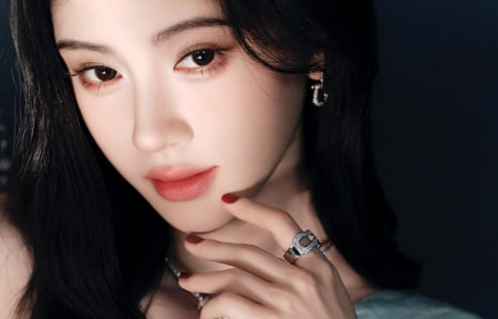 科技岛高清免费观看在线